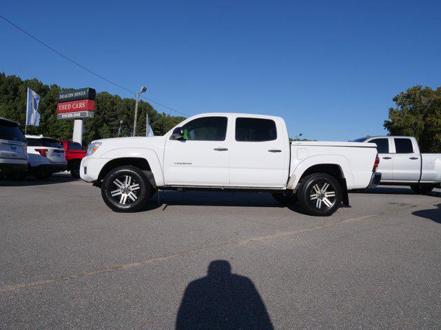 used 2013 Toyota Tacoma car, priced at $12,900