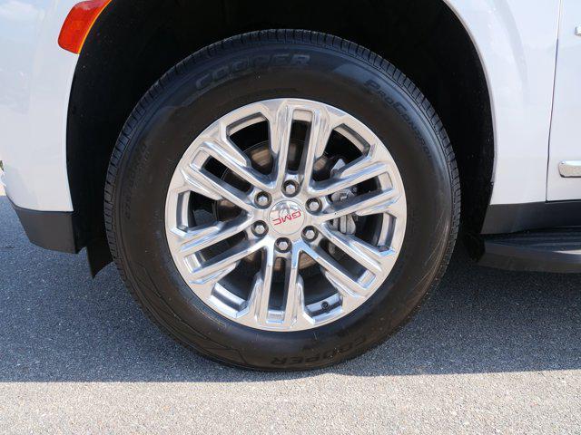 used 2022 GMC Yukon car, priced at $49,900