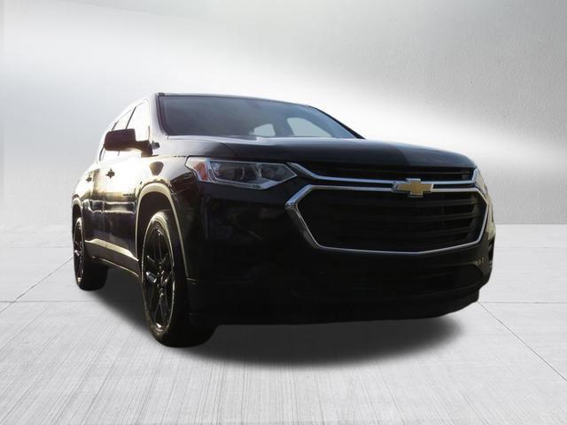 used 2021 Chevrolet Traverse car, priced at $19,900