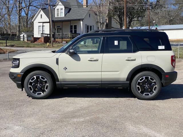 new 2024 Ford Bronco Sport car, priced at $33,029