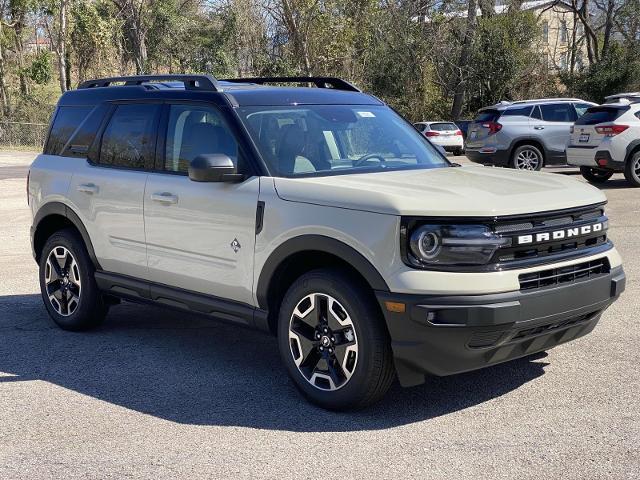 new 2024 Ford Bronco Sport car, priced at $33,029