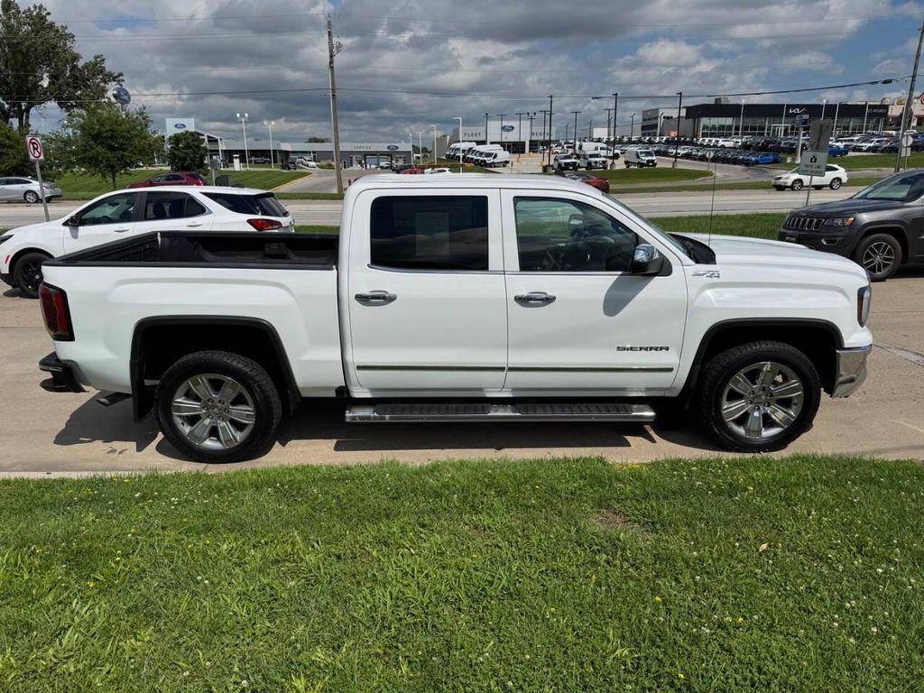 used 2018 GMC Sierra 1500 car, priced at $28,900