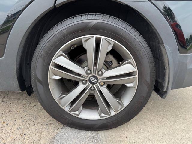 used 2014 Hyundai Santa Fe car, priced at $10,900