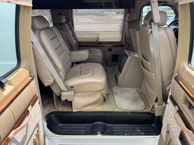 used 2001 Dodge Ram 1500 car, priced at $3,900