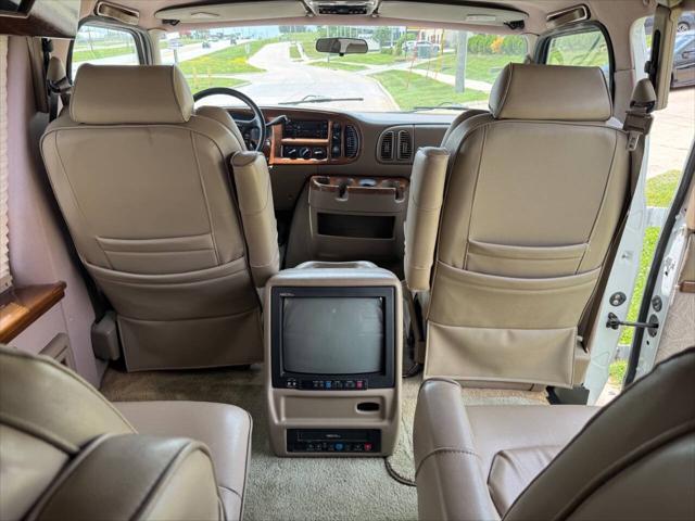 used 2001 Dodge Ram 1500 car, priced at $3,900