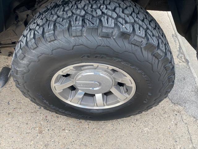 used 2006 Hummer H2 car, priced at $23,950