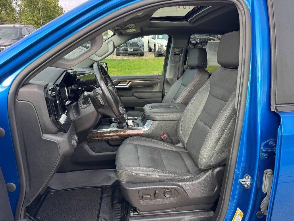 used 2022 Chevrolet Silverado 1500 car, priced at $44,900