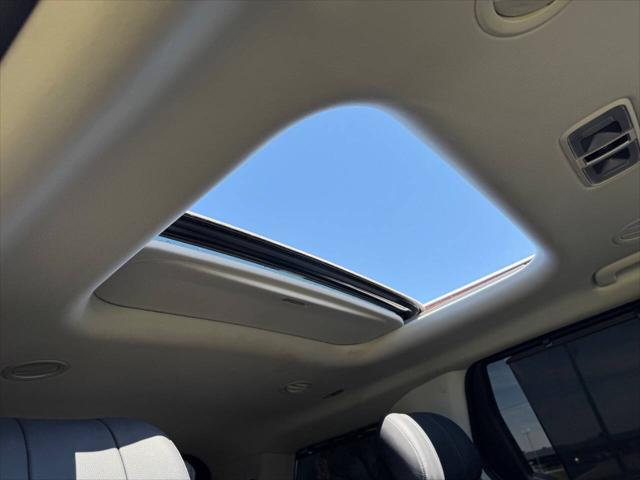 used 2023 Kia Carnival car, priced at $41,900