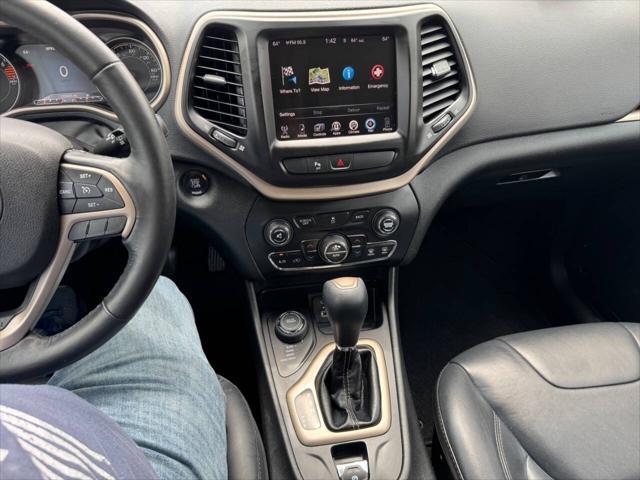 used 2016 Jeep Cherokee car, priced at $12,950