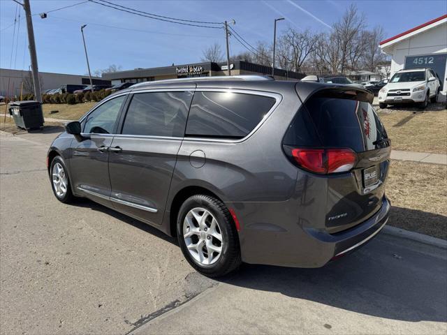 used 2018 Chrysler Pacifica car, priced at $16,995