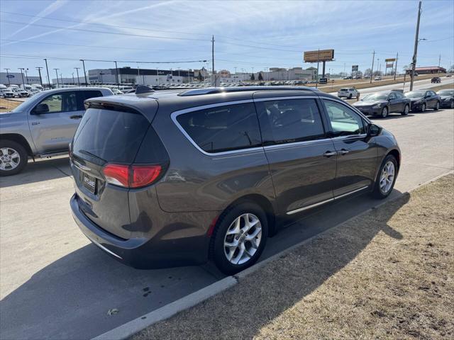 used 2018 Chrysler Pacifica car, priced at $16,995
