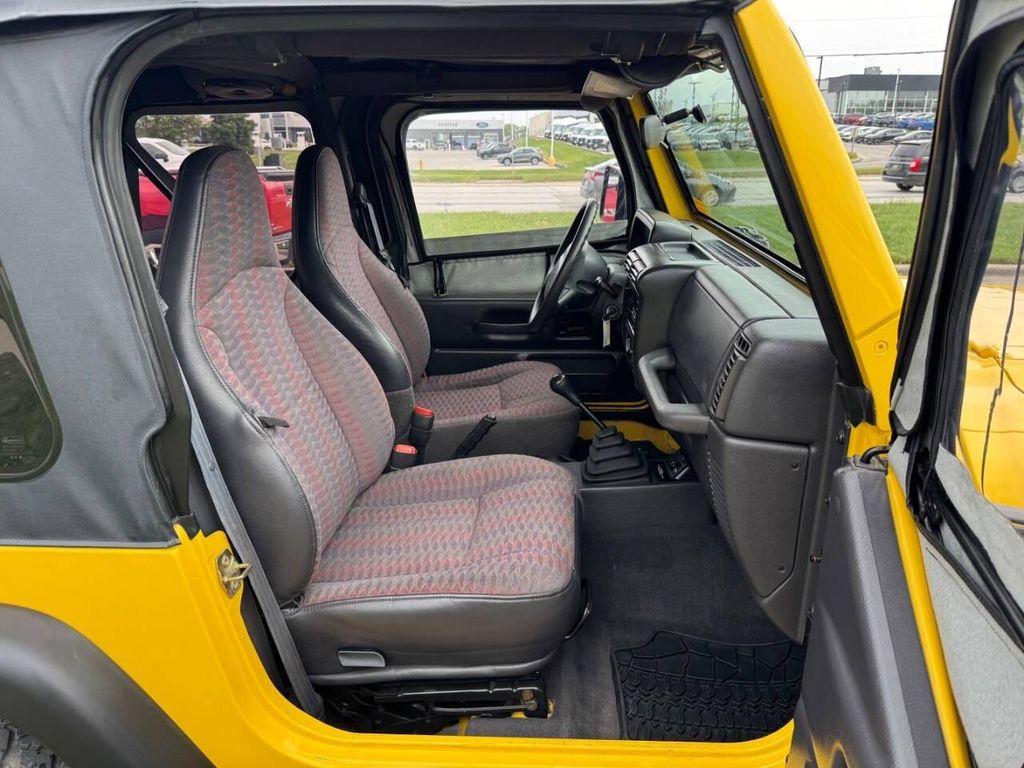 used 2000 Jeep Wrangler car, priced at $10,900