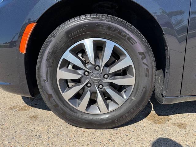 used 2021 Chrysler Pacifica car, priced at $19,950