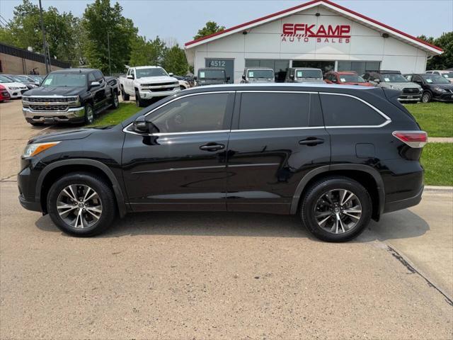used 2016 Toyota Highlander car, priced at $24,900