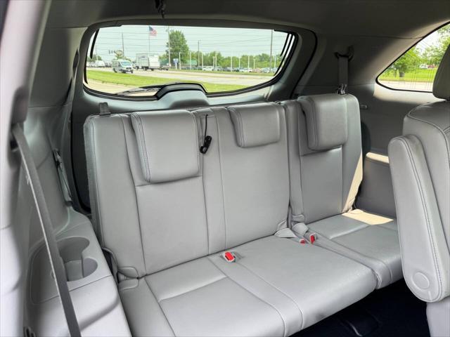 used 2016 Toyota Highlander car, priced at $24,900