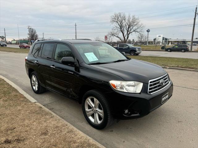 used 2009 Toyota Highlander car, priced at $13,950