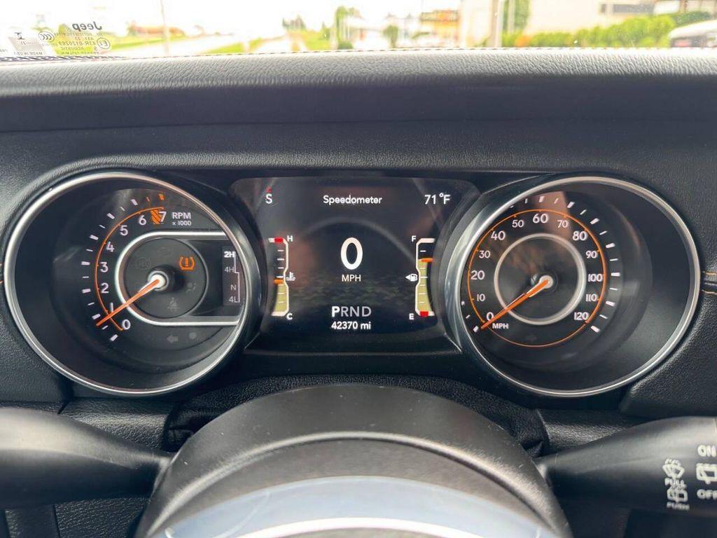 used 2021 Jeep Wrangler Unlimited car, priced at $38,900