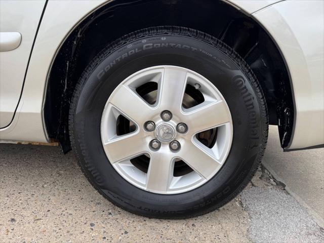used 2008 Toyota Sienna car, priced at $8,495