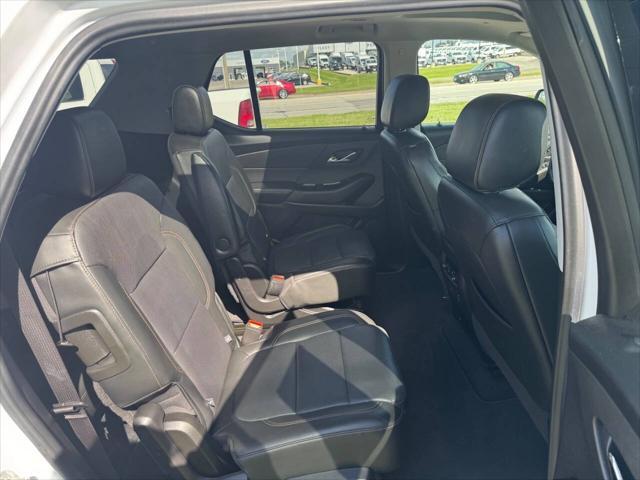 used 2020 Chevrolet Traverse car, priced at $25,900