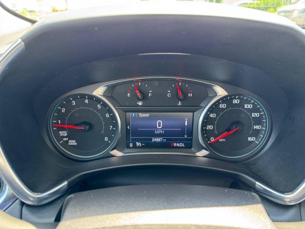 used 2022 Chevrolet Equinox car, priced at $22,950