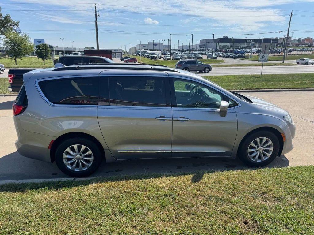 used 2017 Chrysler Pacifica car, priced at $12,950