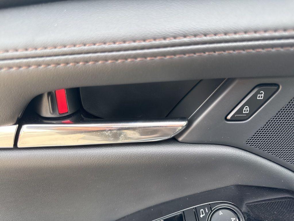 new 2025 Mazda Mazda3 car, priced at $28,125