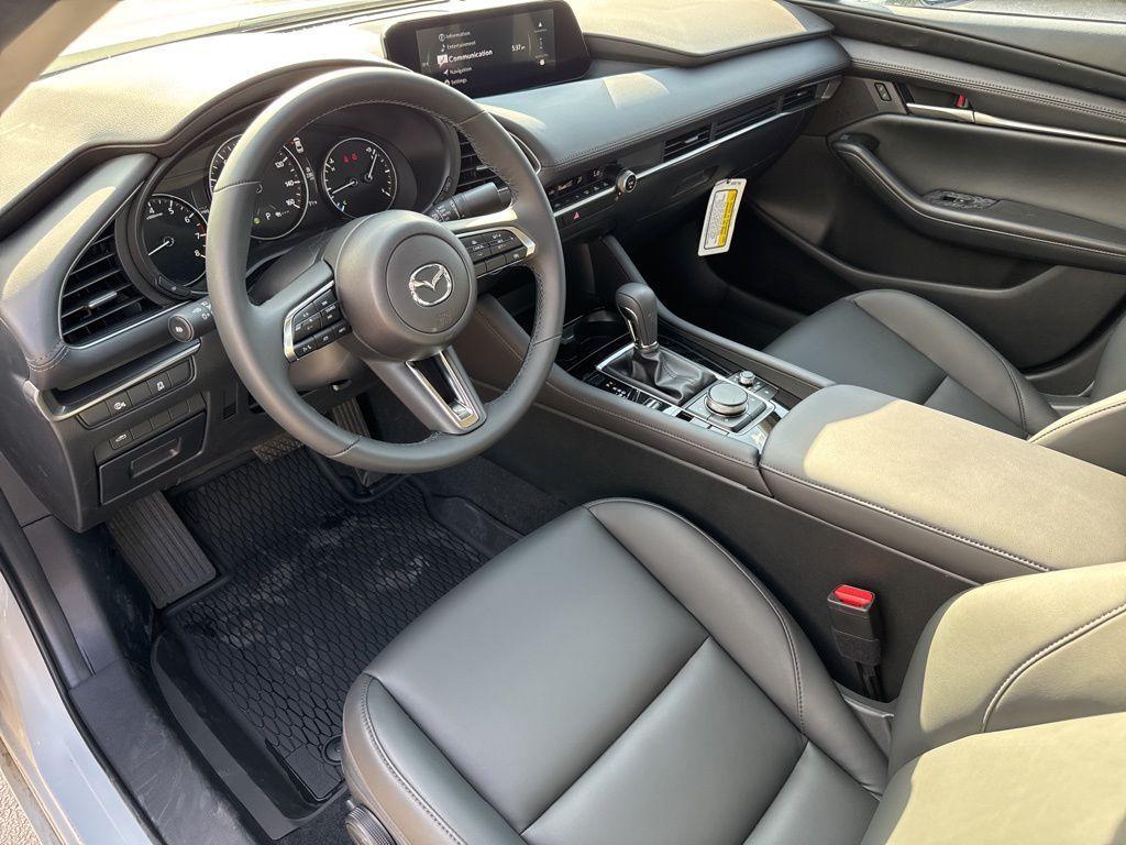 new 2025 Mazda Mazda3 car