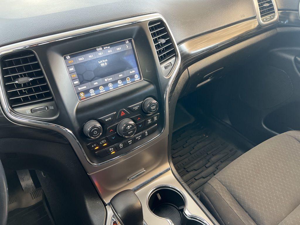 used 2021 Jeep Grand Cherokee car, priced at $23,420