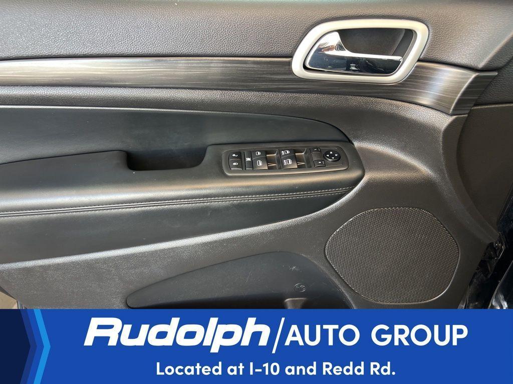 used 2021 Jeep Grand Cherokee car, priced at $23,420