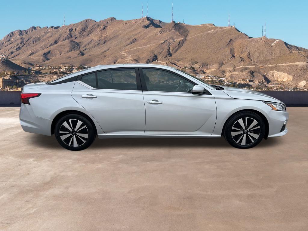 used 2022 Nissan Altima car, priced at $23,995