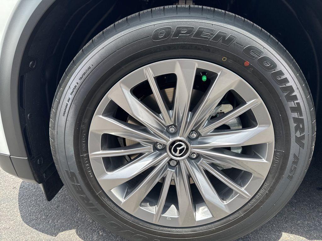 new 2025 Mazda CX-90 car, priced at $40,610