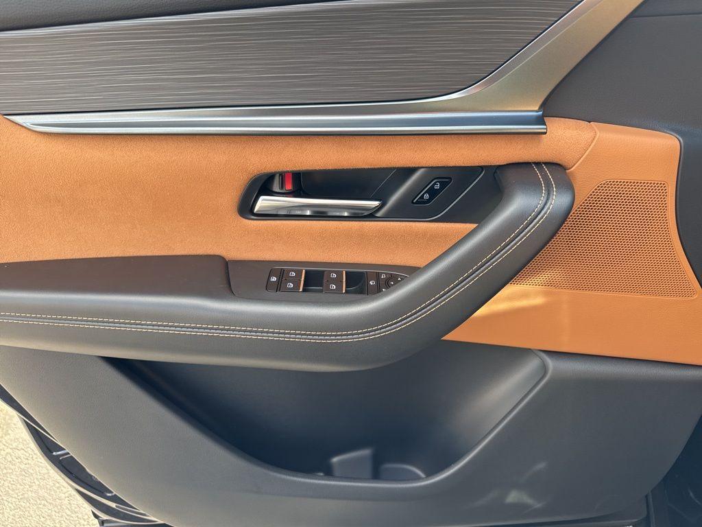 new 2025 Mazda CX-90 car, priced at $59,105