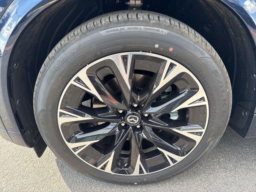 new 2025 Mazda CX-90 car, priced at $59,105