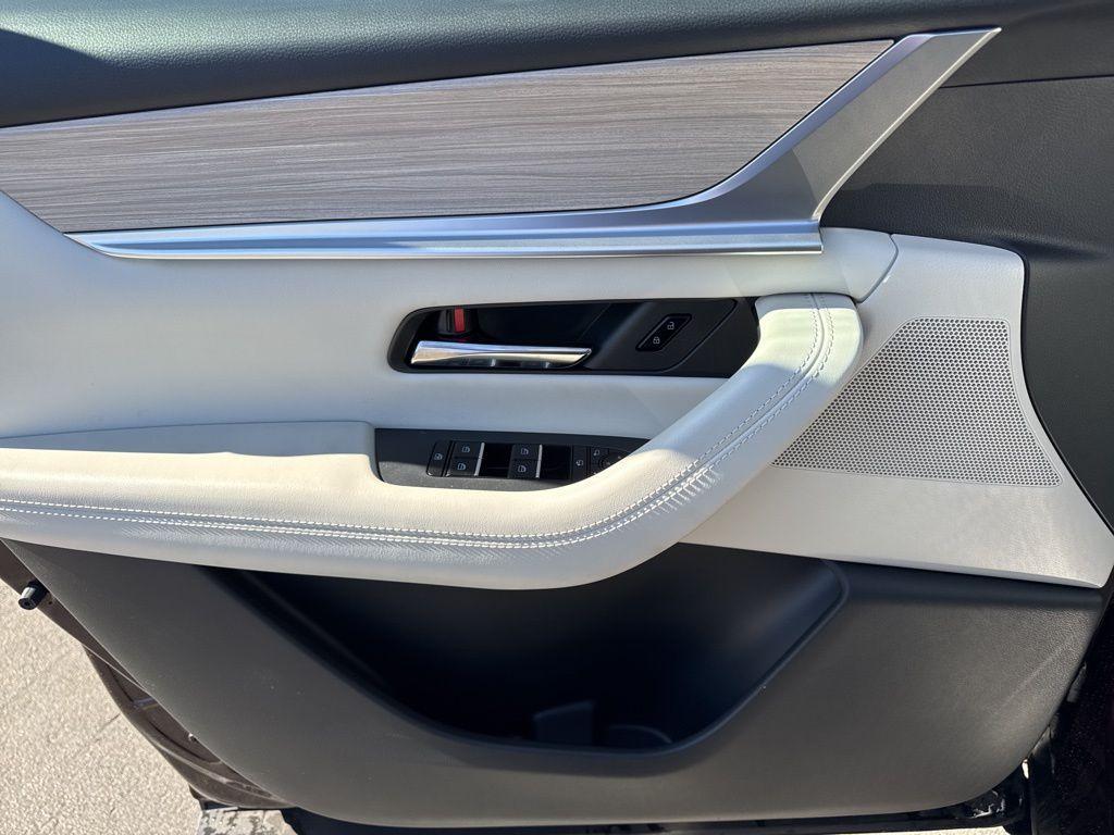 new 2025 Mazda CX-90 car, priced at $56,025