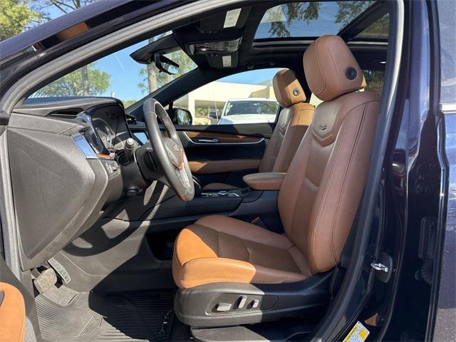 used 2021 Cadillac XT5 car, priced at $31,800