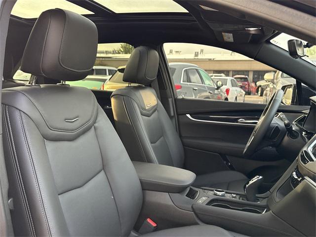used 2024 Cadillac XT5 car, priced at $46,700