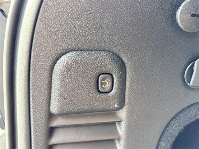 used 2020 Jeep Grand Cherokee car, priced at $26,760