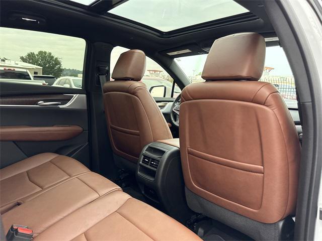 used 2023 Cadillac XT5 car, priced at $41,700