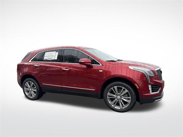 new 2025 Cadillac XT5 car, priced at $58,520