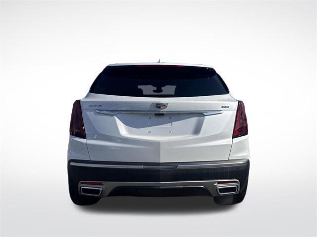 used 2022 Cadillac XT5 car, priced at $35,700