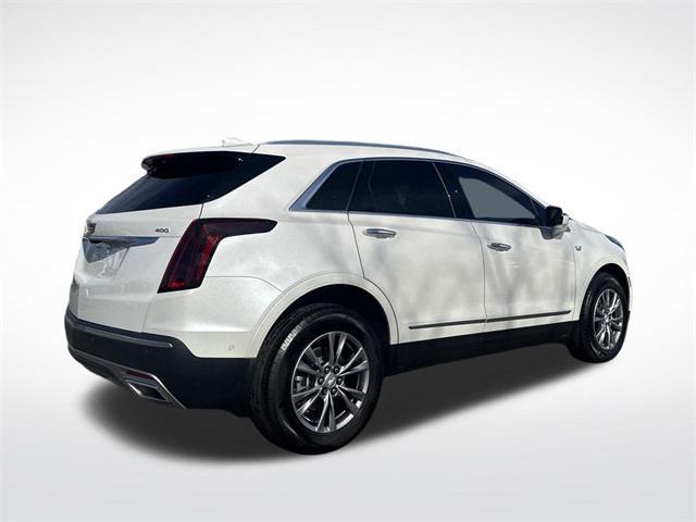 used 2022 Cadillac XT5 car, priced at $35,700