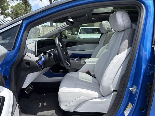 new 2025 Cadillac OPTIQ car, priced at $55,615