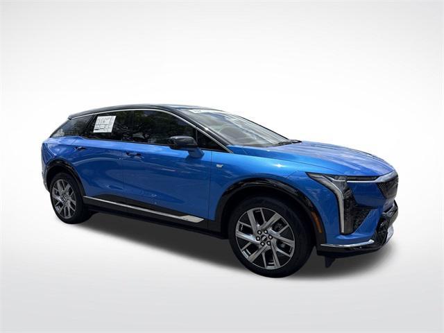 new 2025 Cadillac OPTIQ car, priced at $55,615
