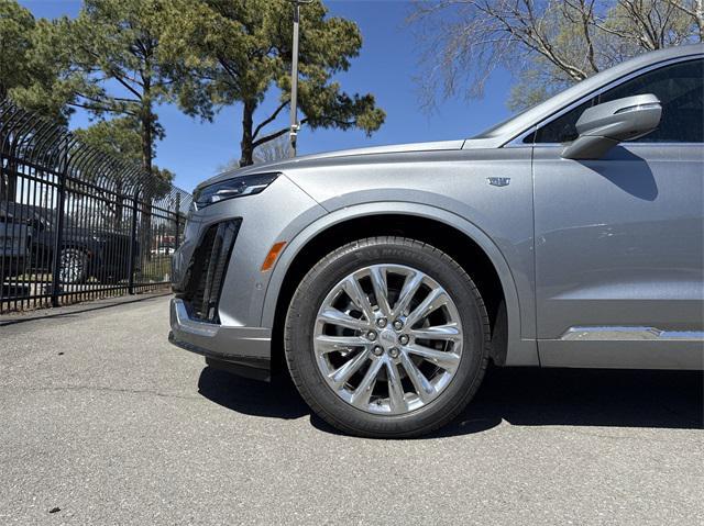 new 2025 Cadillac XT6 car, priced at $61,990