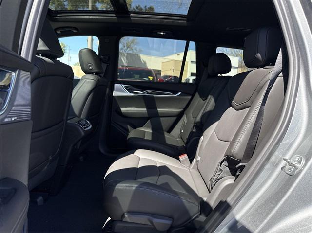 new 2025 Cadillac XT6 car, priced at $61,990
