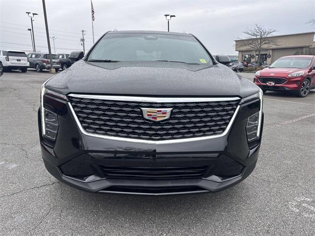 used 2024 Cadillac XT4 car, priced at $39,800