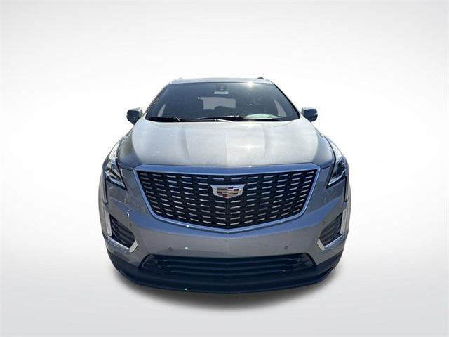 new 2025 Cadillac XT5 car, priced at $47,895