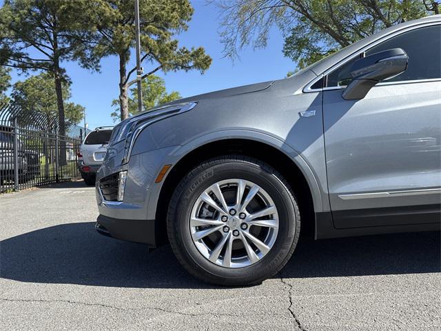 new 2025 Cadillac XT5 car, priced at $47,895