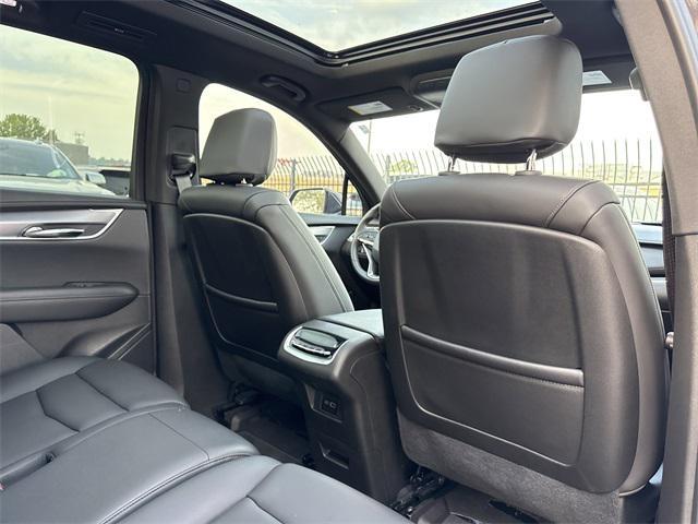 used 2025 Cadillac XT6 car, priced at $44,462