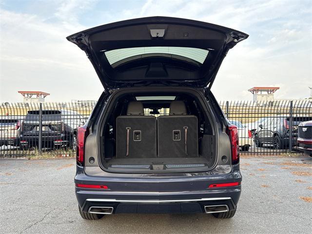used 2025 Cadillac XT6 car, priced at $44,462